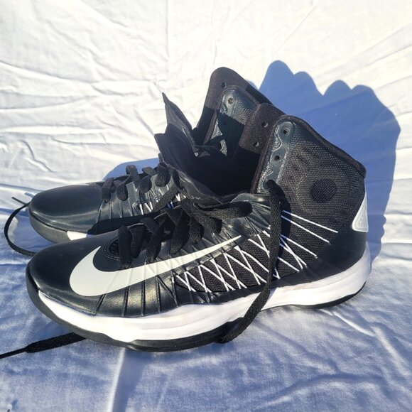 Nike Hyperdunk 2012 TB Black White Shoes Sneakers Size 11 NEW - Picture 1 of 9